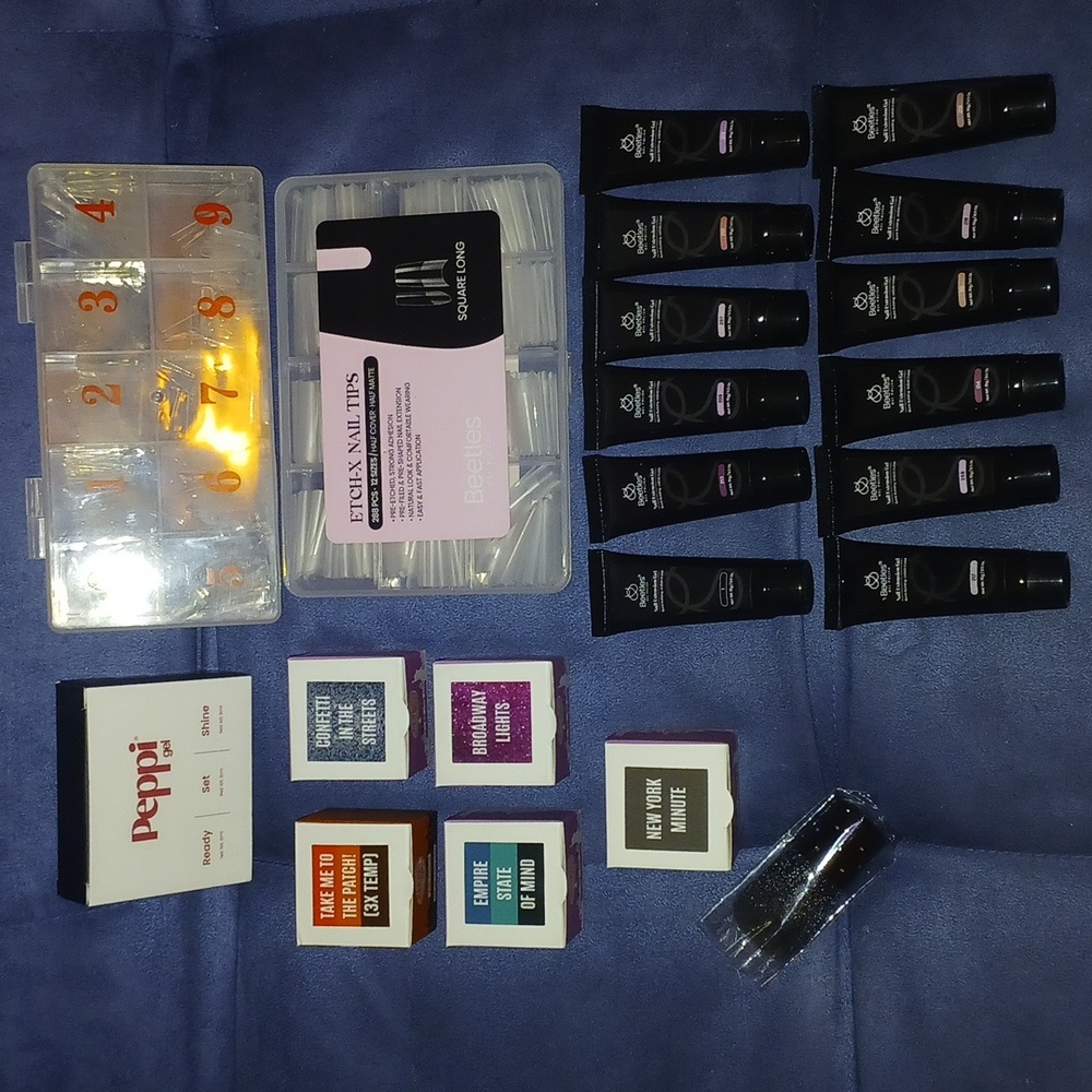 Beetles Poly Gel & Nail Tips, Peppi Gel Dip Powders & Accessories Bundle